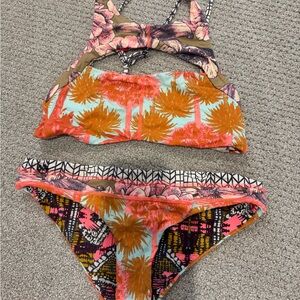 Maaji Multicolor Bikini Set with Tropical and Geometric Patterns